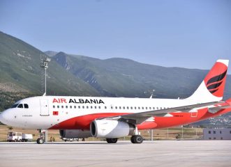 η-air-albania-συνδέει-αθήνα-και-τίρανα-με-τέσσερ