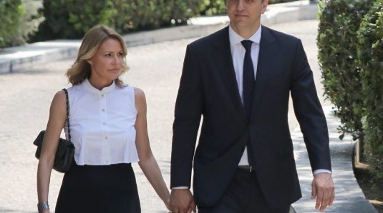  Β. Κικίλιας: "Είμαι πολύ χαρούμενος για το παιδί. Η απόφαση ήταν της Τζένης"