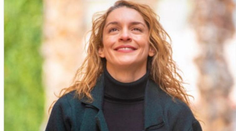 Στο αυτόφωρο η Γιούλικα Σκαφιδά: Έπεσε θύμα ξυλοδαρμού - Η απίστευτη καταγγελία της ηθοποιού