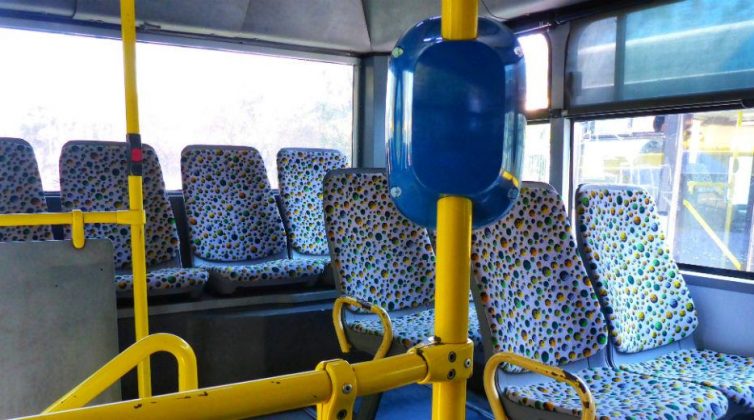 Οδηγός λεωφορείου απηύθυνε σεξιστικό σχόλιο σε βάρος γυναίκας για το ντύσιμό της