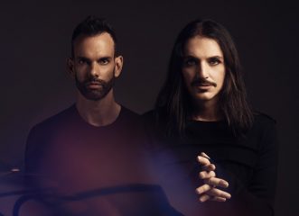 οι-placebo-έρχονται-στην-ελλάδα-άγνωστες-πλη