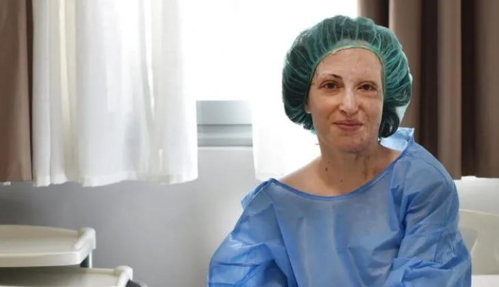 Η Ιωάννα Παλιοσπύρου δημοσιεύει φωτογραφίες από το νέο της χειρουργείο: "Πάντα θα σας δείχνω και την άλλη πλευρά"