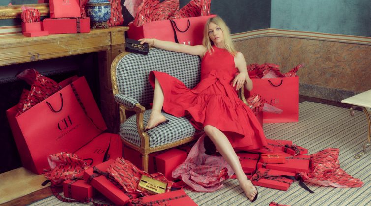 Ανακαλύψαμε τα πιο festive και glam δώρα για να χαρίσετε στα αγαπημένα σας πρόσωπα
