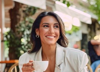 τα-δύο-stylish-looks-που-μας-προτείνει-η-ευγενία-σ