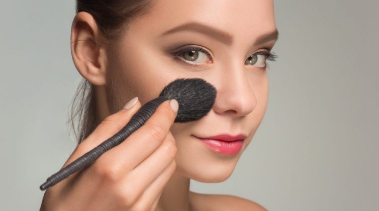 Make-up tips για έντονο και σαγηνευτικό βλέμμα, με απλές τεχνικές!