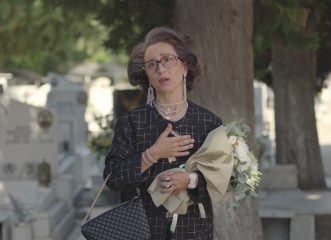 Σέρρες: Η θεία Σταματίνα σε μεγάλα κέφια - Οι καλύτερες ατάκες της αγαπημένης πρωταγωνίστριας της σειράς του Καπουτζίδη