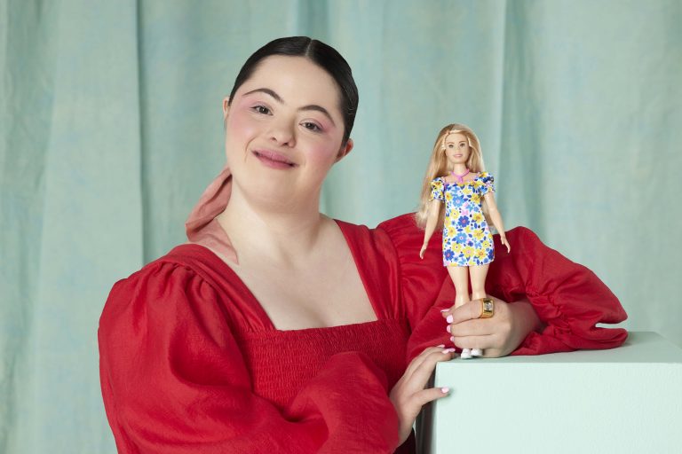 %ce%b7-%cf%80%cf%81%cf%8e%cf%84%ce%b7-barbie-%ce%bc%ce%b5-%cf%83%cf%8d%ce%bd%ce%b4%cf%81%ce%bf%ce%bc%ce%bf-down-%ce%b5%ce%af%ce%bd%ce%b1%ce%b9-%ce%b3%ce%b5%ce%b3%ce%bf%ce%bd%cf%8c%cf%82-%ce%ba%ce%b94