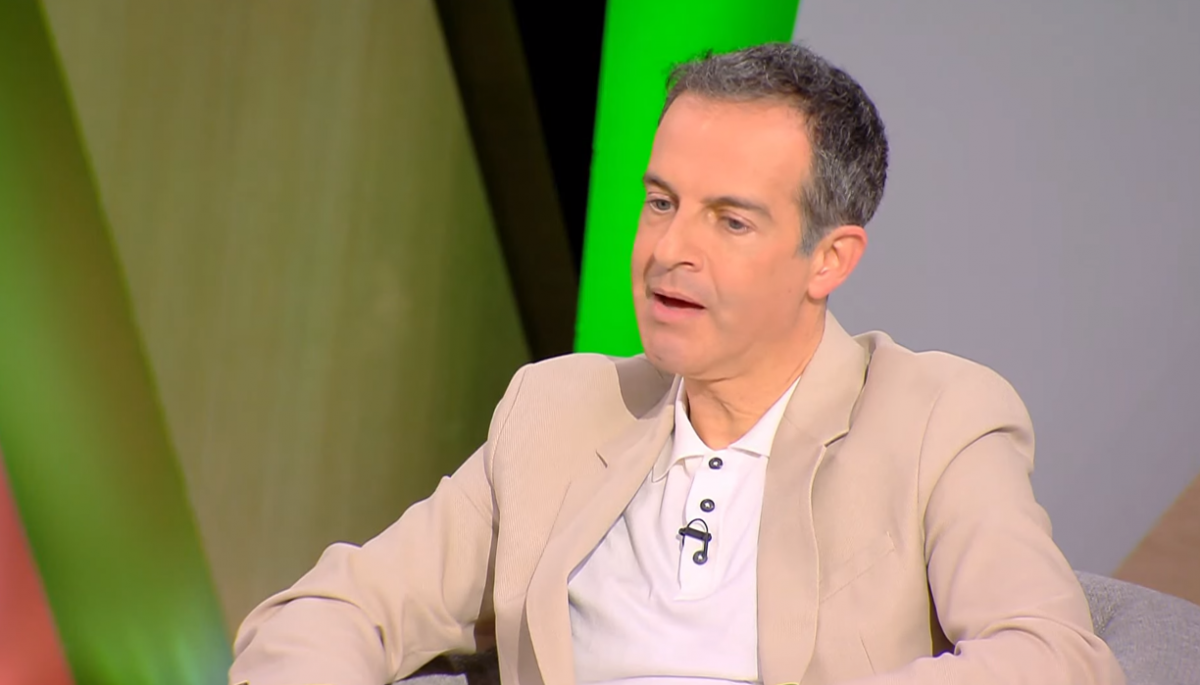 Συγκλονίζει ο Άρης Καβατζίκης: Μέσα σε δύο χρόνια έφυγαν από τη ζωή ο αδελφός του και η μητέρα του