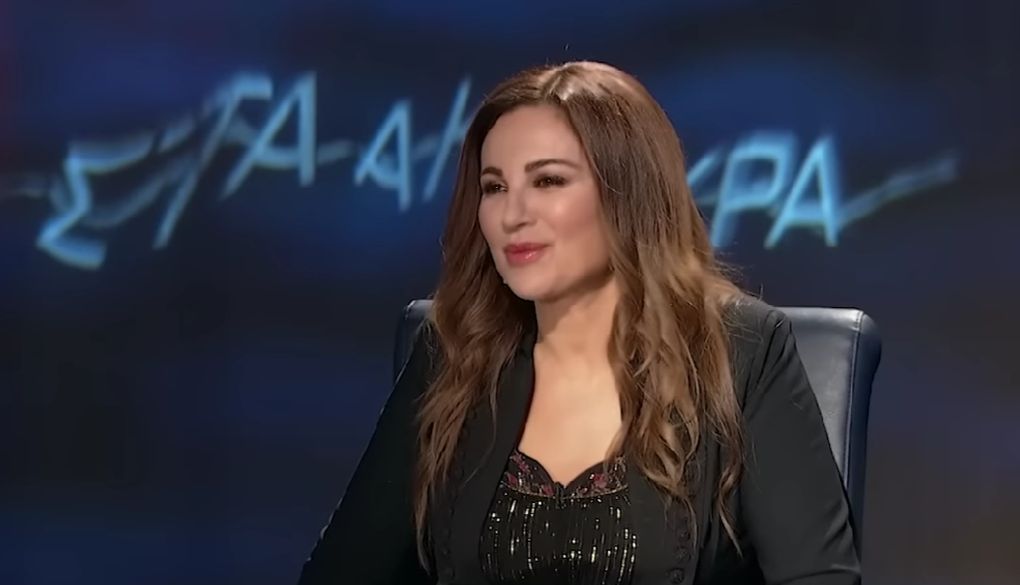 Η Βίκυ Φλέσσα έγινε γιαγιά - Αποκάλυψε και την ηλικία της στον τηλεοπτικό "αέρα"