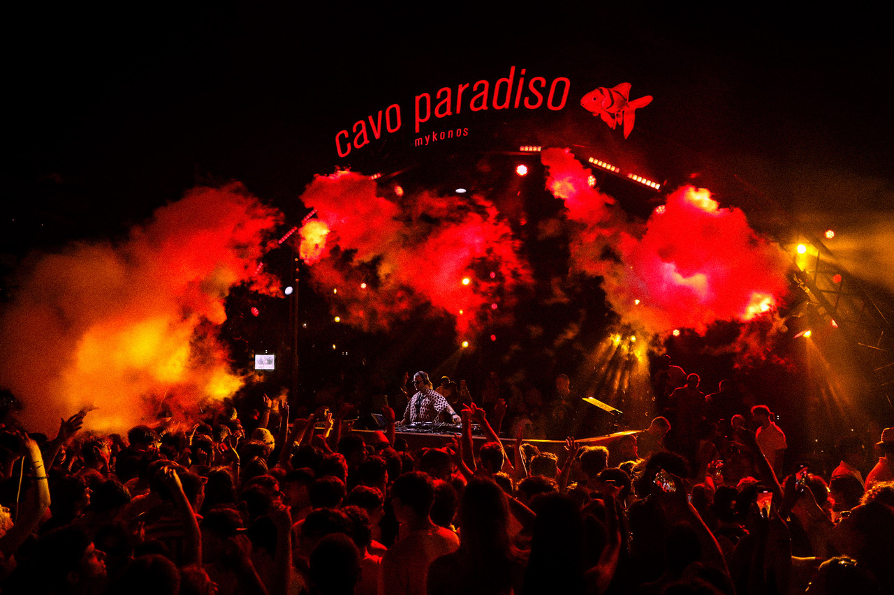 cavo-paradiso-%ce%bf-%cf%80%ce%b1%cf%81%ce%ac%ce%b4%ce%b5%ce%b9%cf%83%ce%bf%cf%82-%cf%84%ce%b7%cf%82-%ce%b4%ce%b9%ce%b1%cf%83%ce%ba%ce%ad%ce%b4%ce%b1%cf%83%ce%b7%cf%82-%ce%b3%ce%b9%ce%bf1