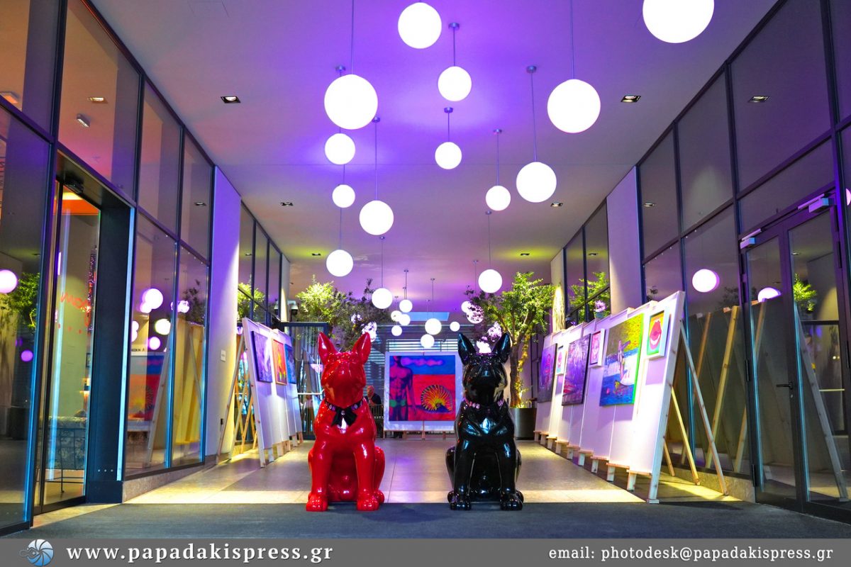 Boys in Action – Το Pop Art Solo Show στο Moxy Athens City Hotel