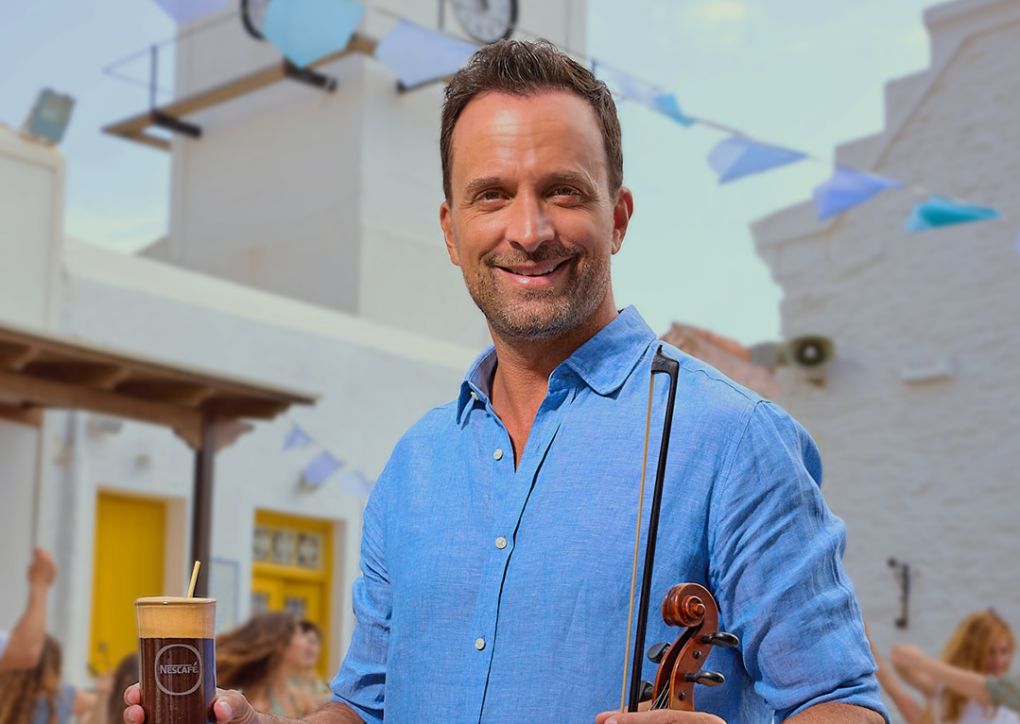 Η καμπάνια Nescafé ® Frappé με τον Γιώργο Λιανό, επιστρέφει σε νέους ρυθμούς και την ίδια «πετυχημένη συνταγή»!