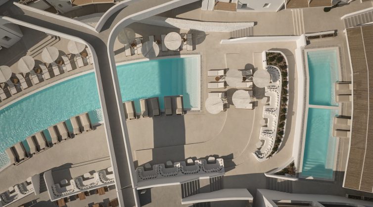 Yi Hotel Mykonos: Άνοιξε τις πύλες του το απόλυτο party hotel στο νησί των Ανέμων