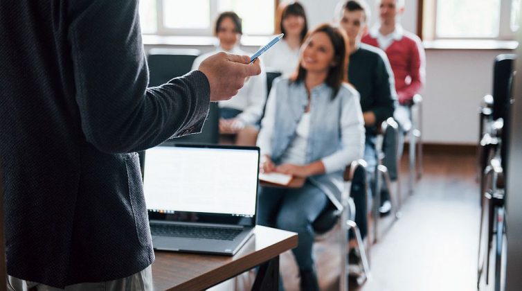 Οι 5 καλύτερες επιλογές σεμιναρίων για να παρακολουθήσεις