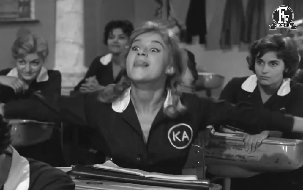 Το απολαυστικό βίντεο της Φίνος για τη νέα σχολική χρονιά που μόλις ξεκίνησε!