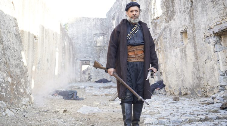 "Καπετάν Μιχάλης": Μόλις κυκλοφόρησε το καθηλωτικό τρέιλερ της ταινίας, με τον Αιμίλιο Χειλάκη