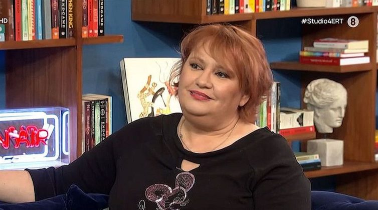 Σοκάρει η Καίτη Φίνου για τις παρενέργειες του κορονοϊού: "Σάπισαν όλα τα δόντια μου"