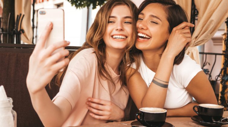 Στο workshop του Infowoman.gr θα ανακαλύψουμε πώς θα "χτίσουμε" την αυτοπεποίθησή μας με στυλ!
