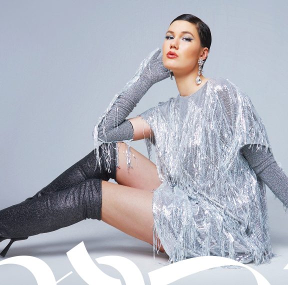 η-νέα-festive-συλλογή-της-mat-fashion-έχει-διαστημικό-α
