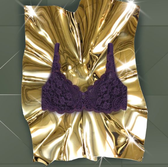 triumph-love-at-first-gift