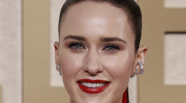 SWAROVSKI: Δείτε τις εμφανίσεις των αστέρων στις Χρυσές Σφαίρες