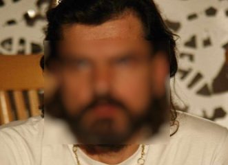 θρίλερ-με-τον-θάνατο-μουσικού-και-συγγ