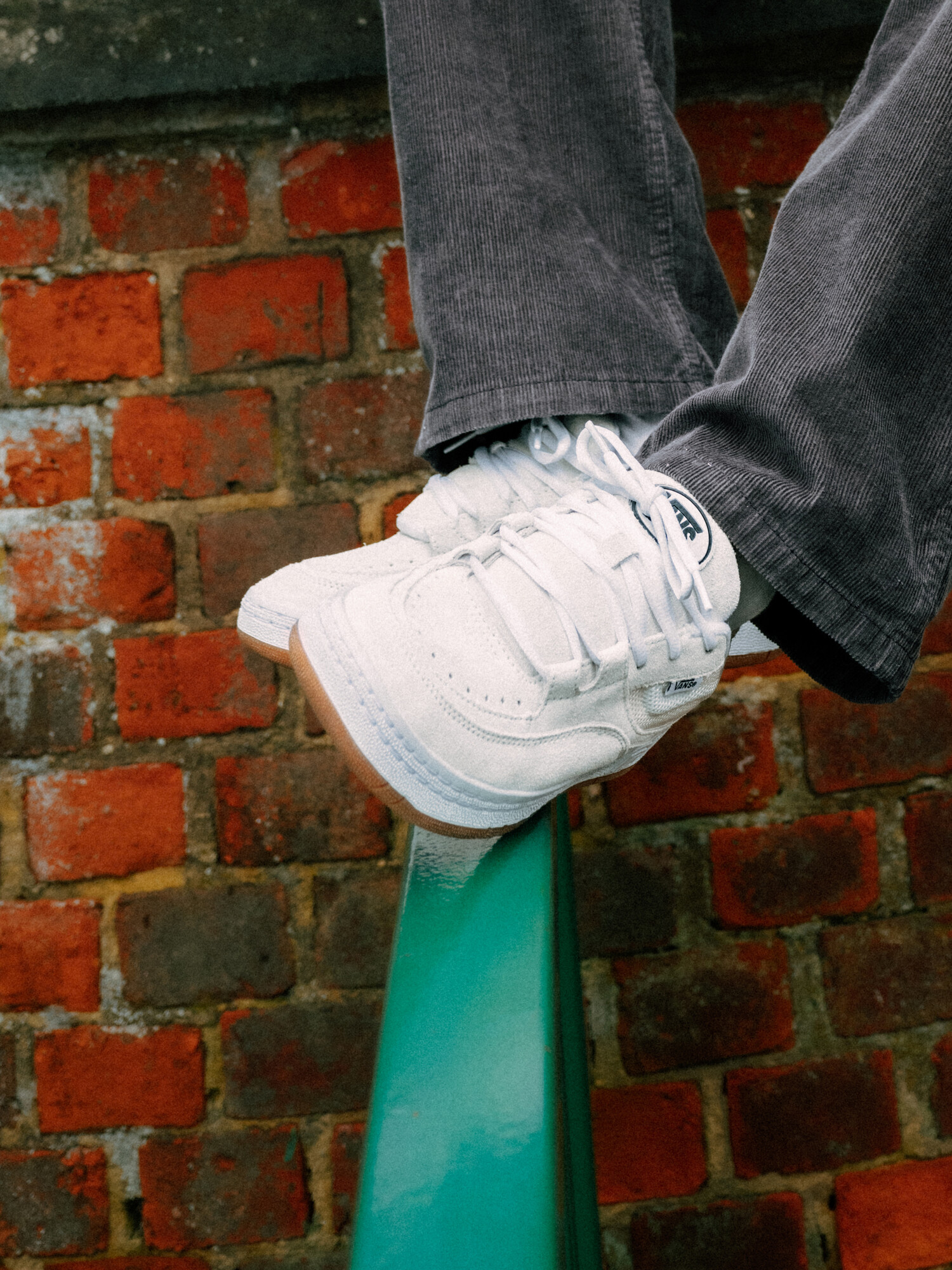 to-90s-skate-shoe-%ce%b5%cf%80%ce%b9%cf%83%cf%84%cf%81%ce%ad%cf%86%ce%b5%ce%b9-%ce%b3%ce%b9%ce%b1-%ce%bd%ce%b1-%ce%b1%cf%80%ce%bf%ce%b3%ce%b5%ce%b9%cf%8e%cf%83%ce%b5%ce%b9-%cf%84%ce%bf-street-s2