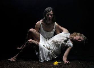 κερδίστε-προσκλήσεις-για-την-παράστα