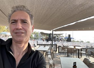 στην-εντατική-ο-δημήτρης-κόκοτας-σοβ