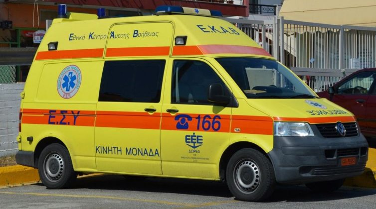 Νοσ. Παπαγεωργίου: Στη ΜΕΘ 54χρονη που κόντεψε να χάσει τη ζωή της από ένα κομμάτι τυρόπιτα