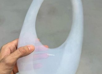 air-swipe-bag-η-τσάντα-του-οίκου-coperni-είναι-φτιαγμέν