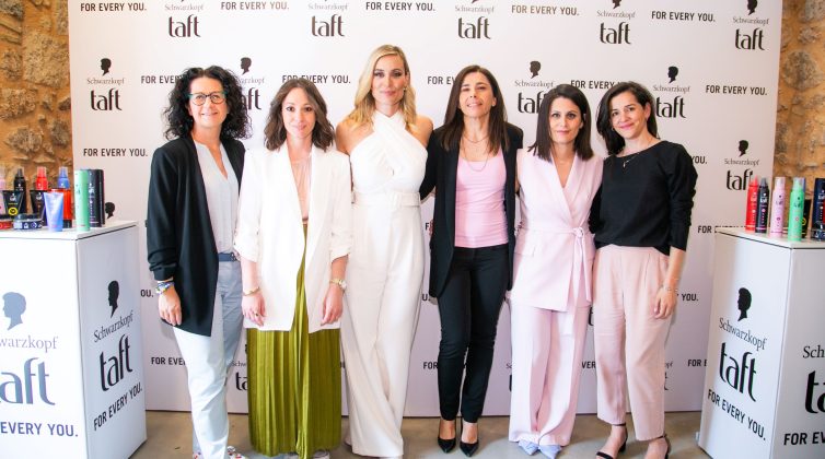 Mαλλιά με ταυτότητα χάρη στα προϊόντα της Taft από τον Schwarzkopf!