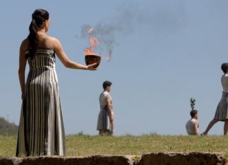 Η Ολυμπιακή Φλόγα ανάβει στην Αρχαία Ολυμπία