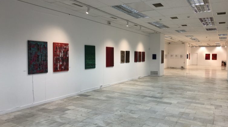 «ΟΧΥΡΑ κατά της βίας»: Η έκθεση ζωγραφικής του Γιώργου Δουατζή αποτελεί μήνυμα κατά κάθε μορφής βίας