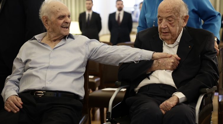 Ανώτερι Ταξιάρχες του Τάγματος της Τιμής οι Μίμης Πλέσσας, Λευτέρης Παπαδόπουλος, Γιάννης Μαρκόπουλος