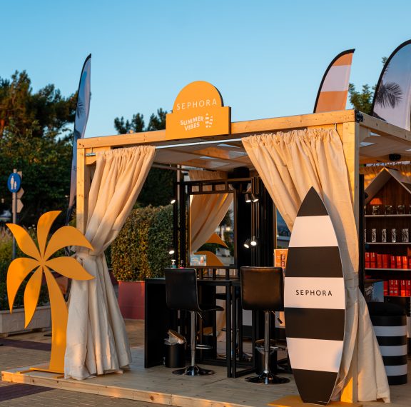ήρθαν-τα-πιο-εντυπωσιακά-pop-up-stores-στην-ελλάδ