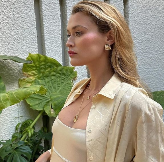 το-butter-yellow-είναι-η-πιο-chic-καλοκαιρινή-απόχρωσ