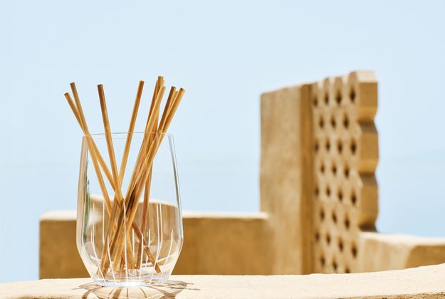 Freddo με καλαμάκι σιταριού; Δοκίμασε το Staramaki
