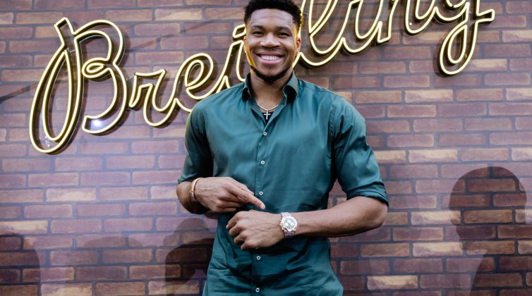 Breitling feat. Giannis Antetokounmpo σε ένα στιλάτο signature ρολόι