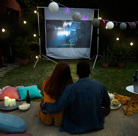 τετάρτη-βράδυ-και-απολαμβάνουμε-home-cinema-με