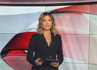 ράνια-τζίμα-με-φόρεμα-celia-kritharioti-στην-πιο-γλυκ
