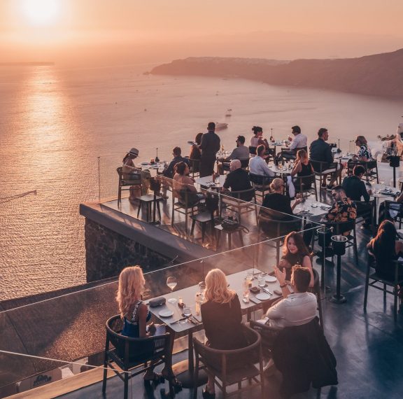mavro-x-chefs-dinner-ένα-γαστρονομικό-ραντεβού-που-στέ