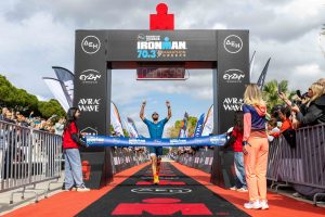 %ce%b4%ce%b5%ce%b7-ironman-70-3-marathon-%cf%80%ce%ac%ce%bd%cf%89-%ce%b1%cf%80%cf%8c-2-300-%ce%b1%ce%b8%ce%bb%ce%b7%cf%84%ce%ad%cf%82-%ce%ba%ce%b1%ce%b9-%ce%b5%ce%bb%ce%bb%ce%b7%ce%bd0