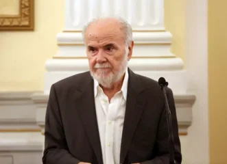 αν-είναι-να-μιλήσει-κάποιος-ας-πει-για