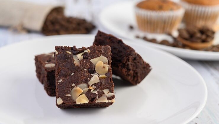 brownies-%cf%87%cf%89%cf%81%ce%af%cf%82-%ce%b6%ce%ac%cf%87%ce%b1%cf%81%ce%b7-%ce%b1%ce%bb%ce%b5%cf%8d%cf%81%ce%b9-%ce%ba%ce%b1%ce%b9-%ce%b1%cf%85%ce%b3%ce%ac-%ce%bc%ce%b5-4-%ce%bc%cf%8c%ce%bd0