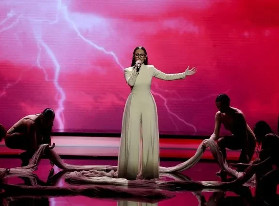 eurovision-2025-τουρκία-για-αστερομάτα-αν-μιλάει