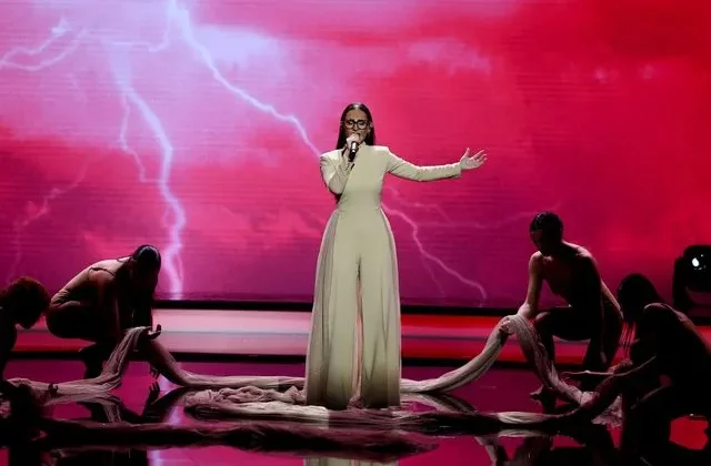 eurovision-2025-%cf%84%ce%bf%cf%85%cf%81%ce%ba%ce%af%ce%b1-%ce%b3%ce%b9%ce%b1-%ce%b1%cf%83%cf%84%ce%b5%cf%81%ce%bf%ce%bc%ce%ac%cf%84%ce%b1-%ce%b1%ce%bd-%ce%bc%ce%b9%ce%bb%ce%ac%ce%b5%ce%b90