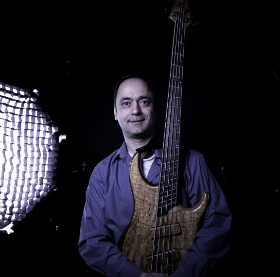 groove-loaded-spring-party-με-τον-ed-far-στο-γυάλινο-upstage