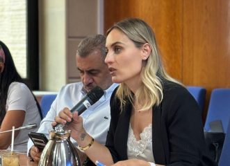 ελεονώρα-μελέτη-οι-ιστορίες-αυτών-των