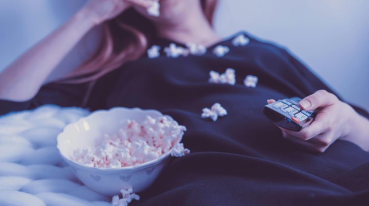 %cf%84%cf%81%ce%b5%ce%b9%cf%82-%cf%83%ce%b5%ce%b9%cf%81%ce%ad%cf%82-%cf%83%cf%84%ce%bf-netflix-%ce%b3%ce%b9%ce%b1-%ce%bd%ce%b1-%cf%84%ce%b9%cf%82-%cf%84%ce%b5%ce%bb%ce%b5%ce%b9%cf%8e%cf%83%ce%b5%ce%b90